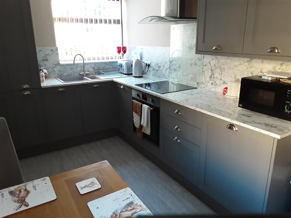 3-Bed Bungalow Near Conwy Valley Close To Castle Colwyn Bay Dış mekan fotoğraf