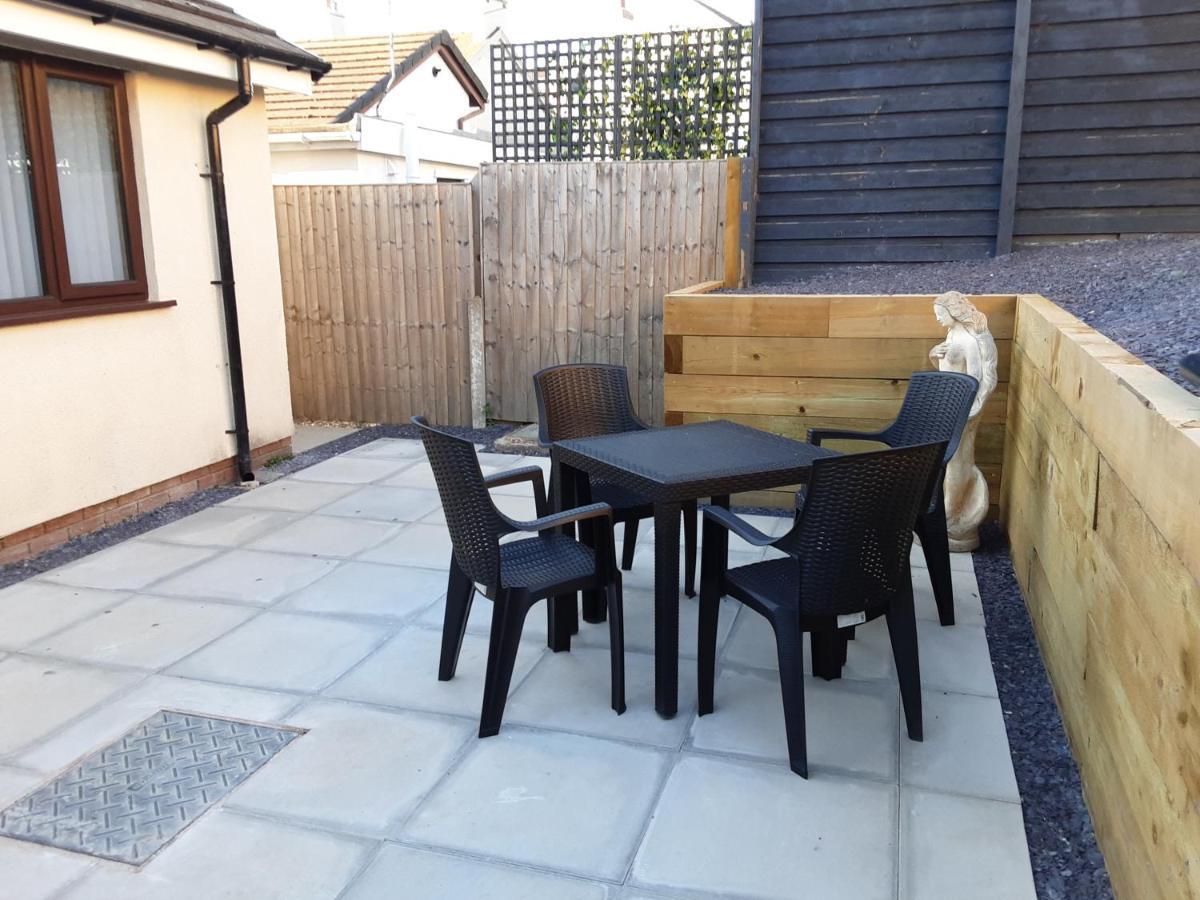 3-Bed Bungalow Near Conwy Valley Close To Castle Colwyn Bay Dış mekan fotoğraf