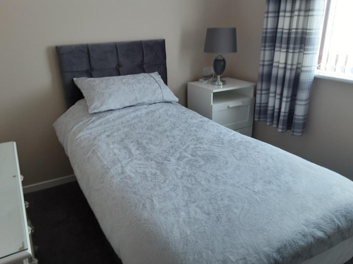 3-Bed Bungalow Near Conwy Valley Close To Castle Colwyn Bay Dış mekan fotoğraf