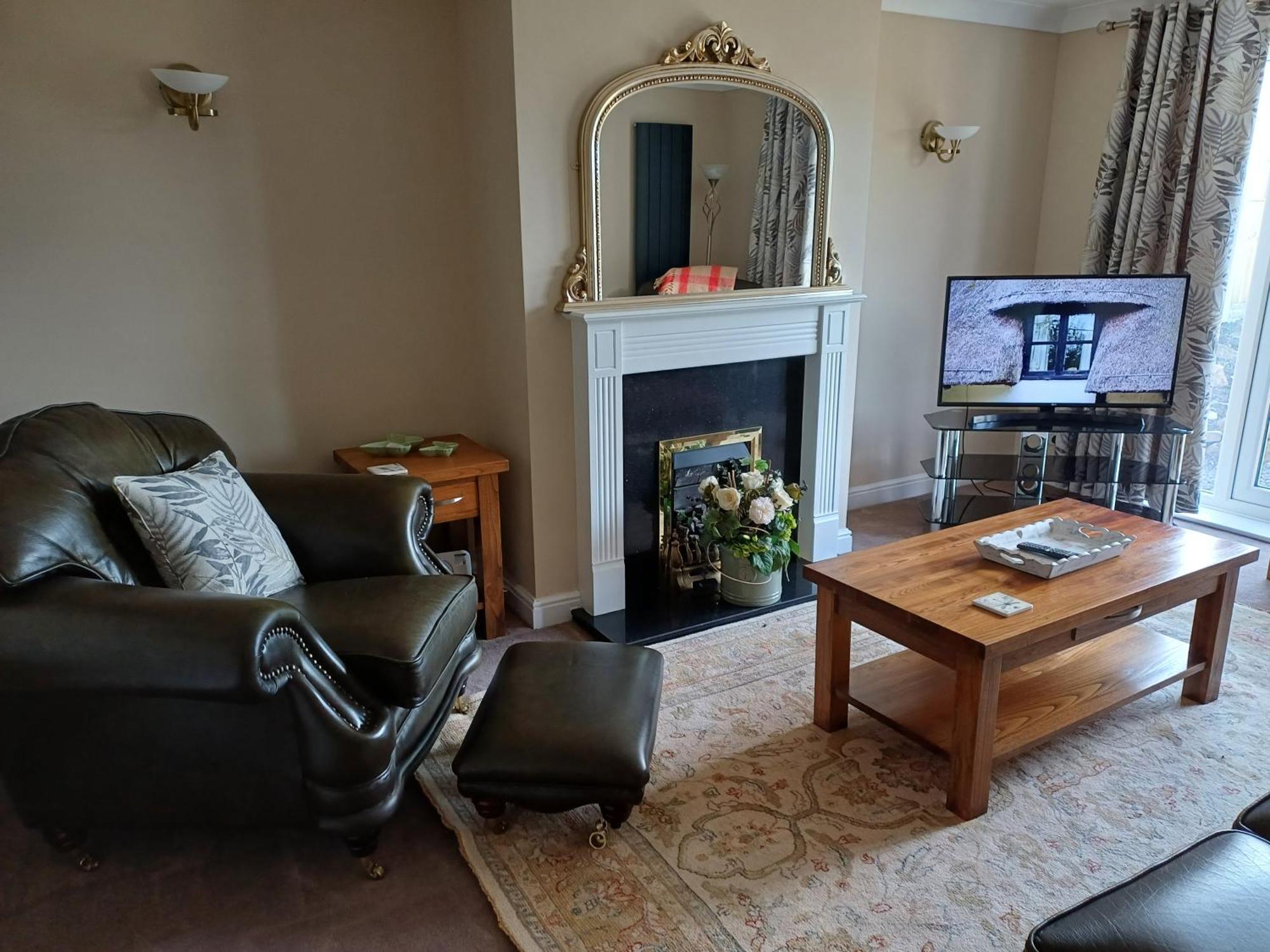 3-Bed Bungalow Near Conwy Valley Close To Castle Colwyn Bay Dış mekan fotoğraf