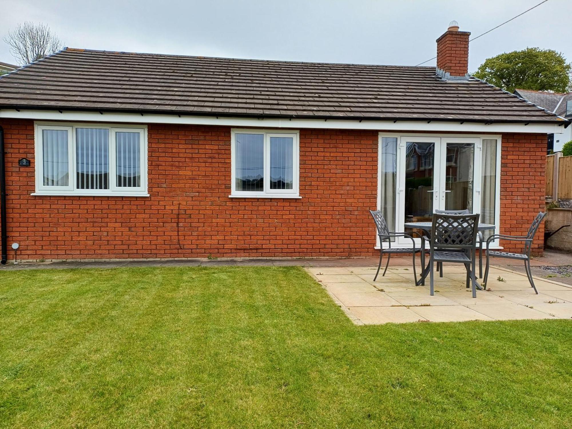 3-Bed Bungalow Near Conwy Valley Close To Castle Colwyn Bay Dış mekan fotoğraf